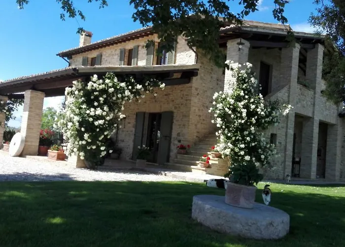 Casa Laura فندق مبيت وإفطار